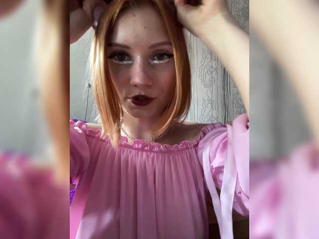 Iriska-Barbariska live cam on BongaCams