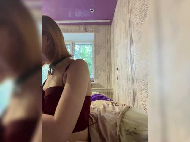 Iriska-Barbariska live cam on BongaCams
