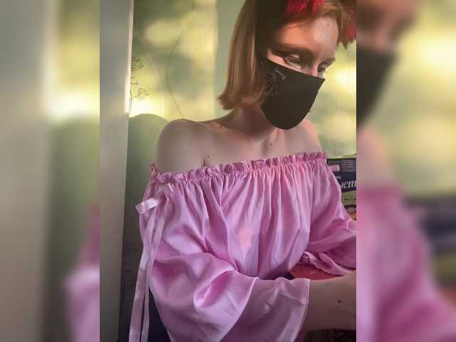 Iriska-Barbariska live cam on BongaCams