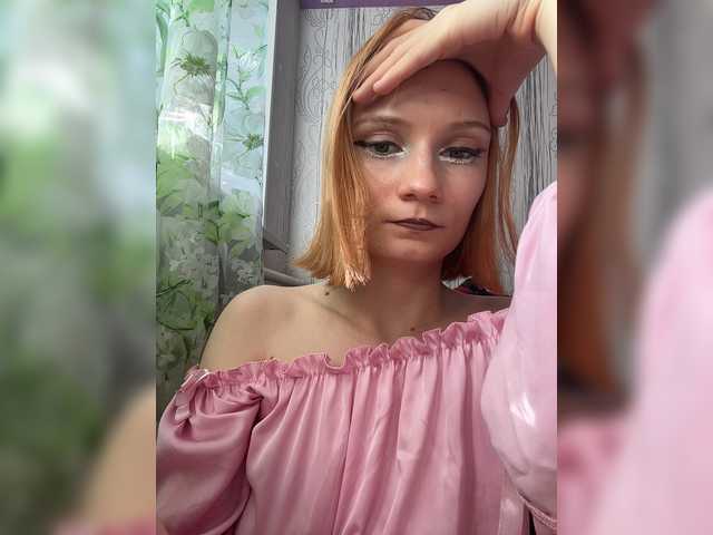 Iriska-Barbariska live cam on BongaCams