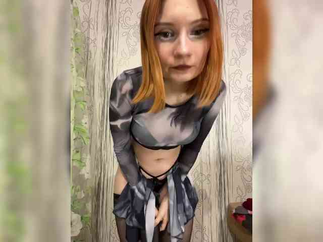 Iriska-Barbariska live female cam on bongacams