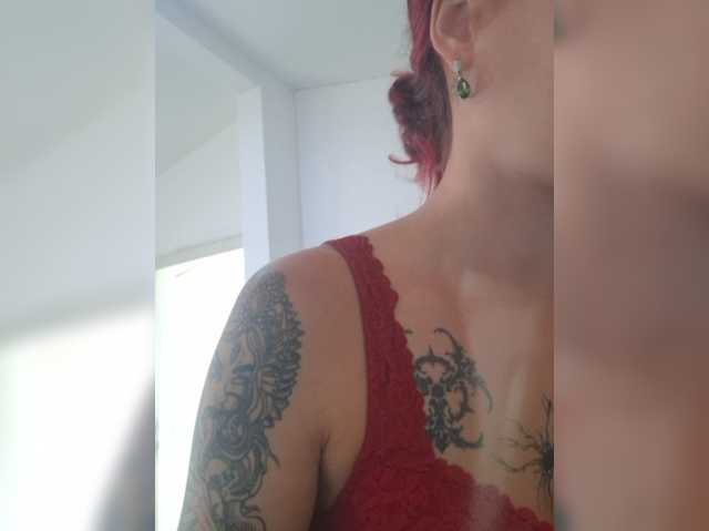 WildVixen live cam on BongaCams