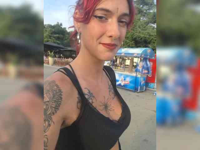 WildVixen webcam