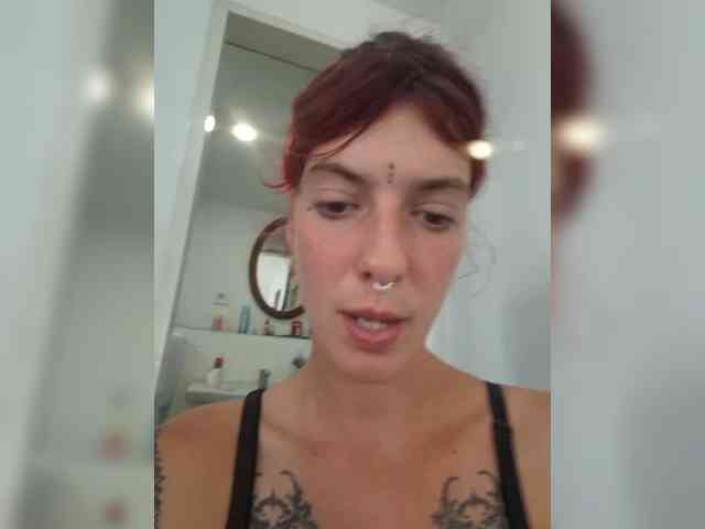 WildVixen webcam