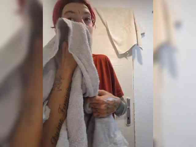 WildVixen webcam