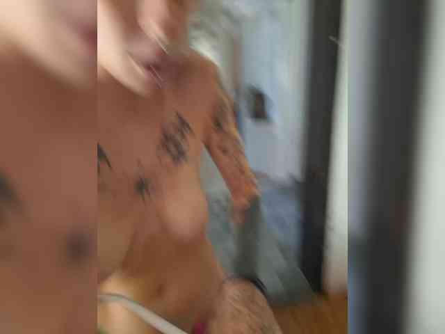 WildVixen webcam
