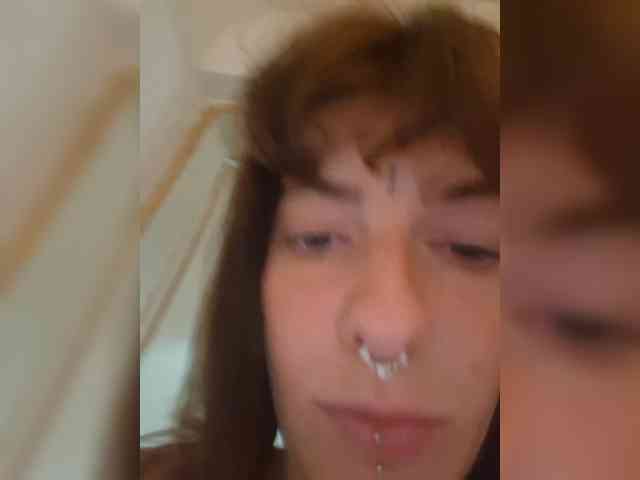 WildVixen webcam