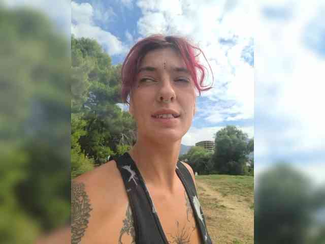 WildVixen webcam