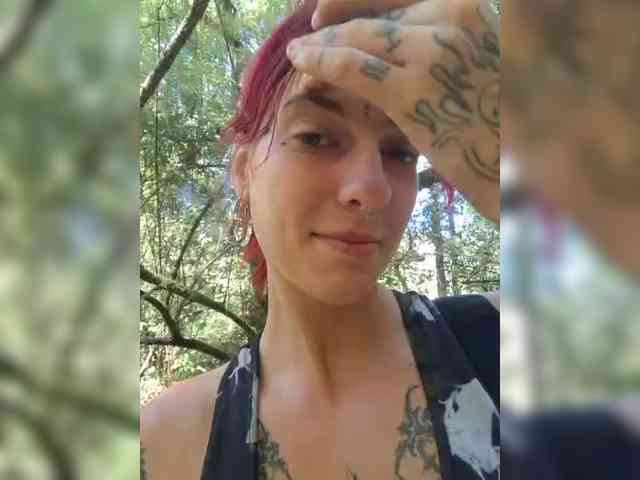 WildVixen webcam