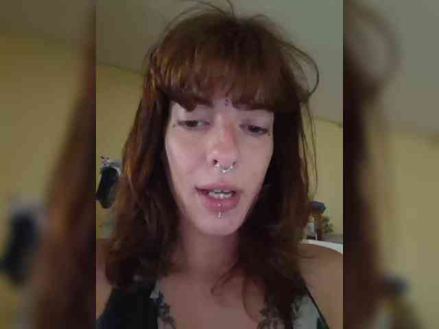 WildVixen webcam