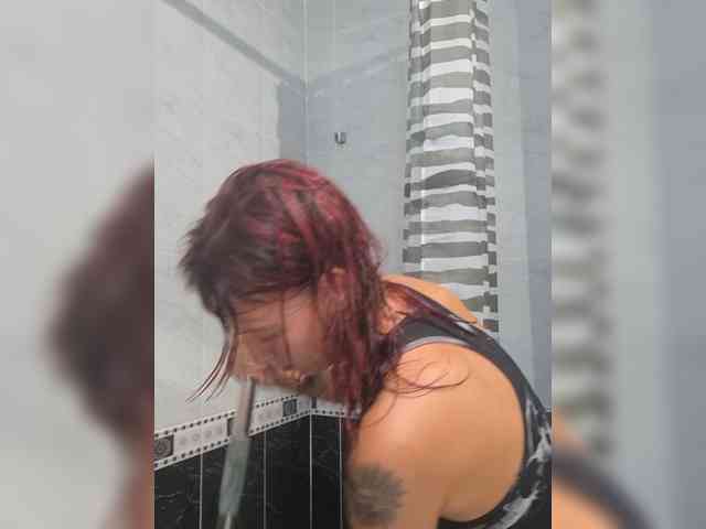 WildVixen webcam