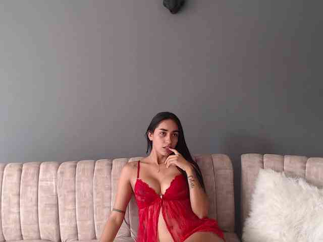 SaraLopez webcam