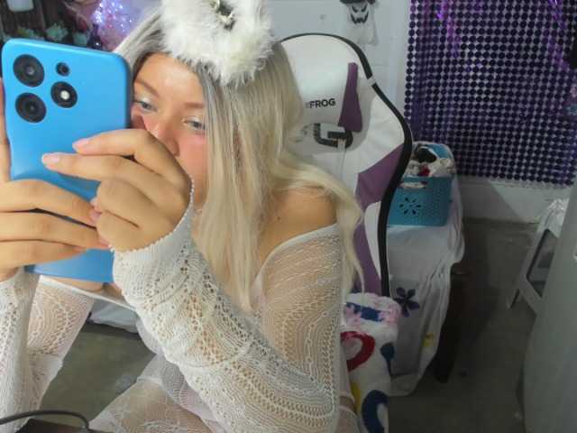 sofiolivares17 live cam on BongaCams