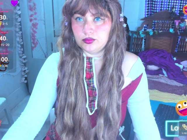 sofiolivares17 live cam on BongaCams