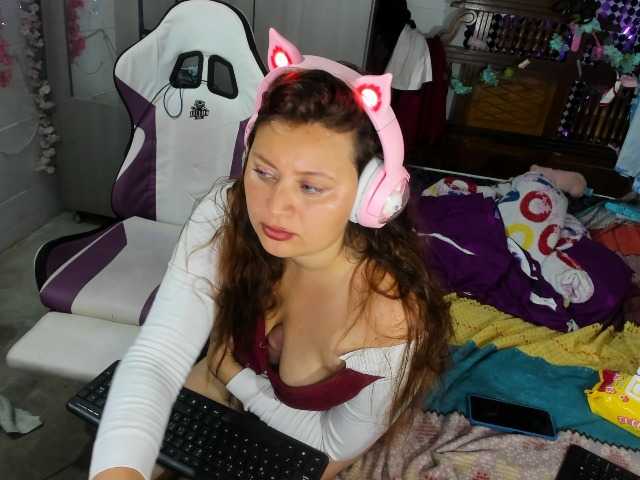 sofiolivares17 live cam on BongaCams