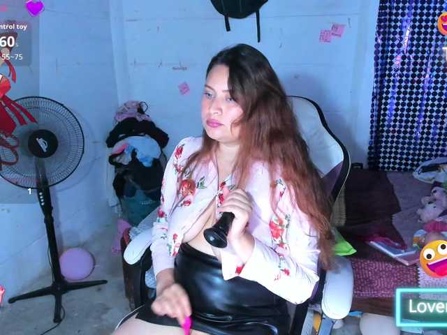 sofiolivares17 live cam on BongaCams