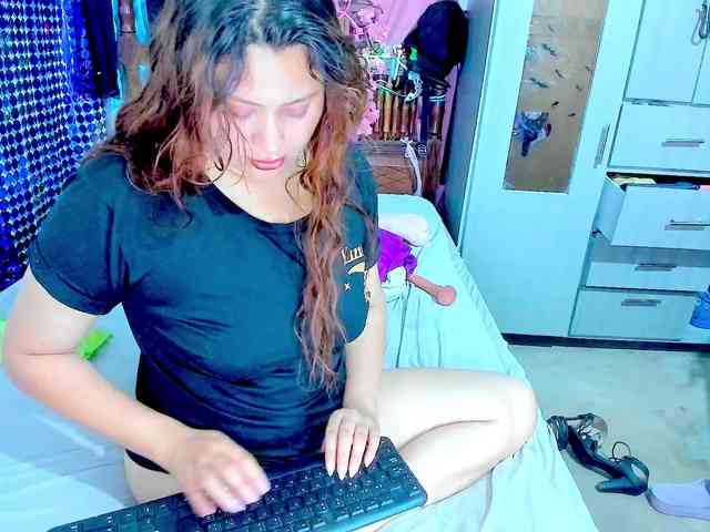 sofiolivares17 webcam