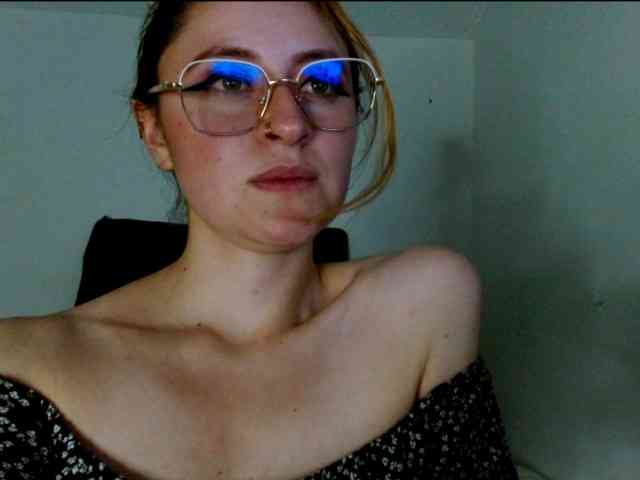 julieautmn5 webcam