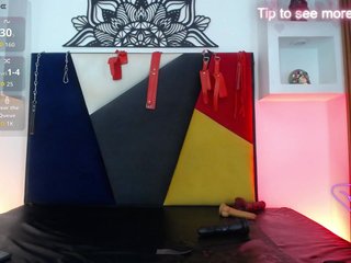 KristalZafiro Porn Show