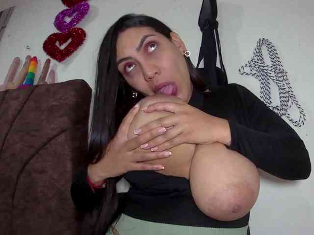 AshleyReyesvip