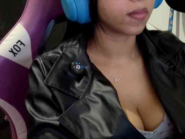 Modelo: NaughtyWife69