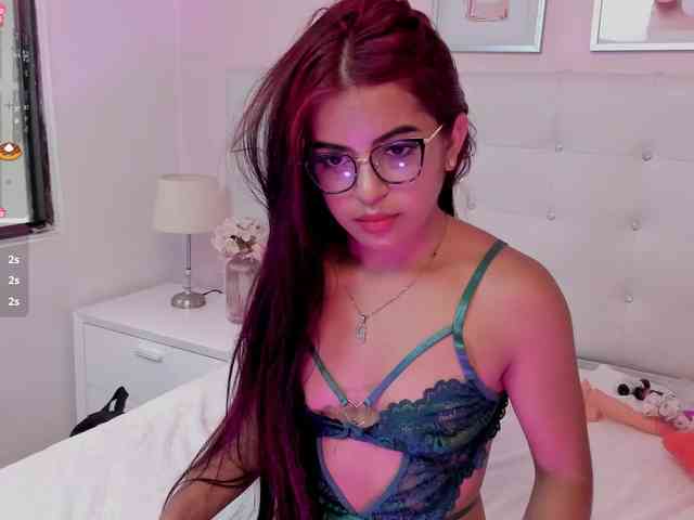 TammyLambb webcam