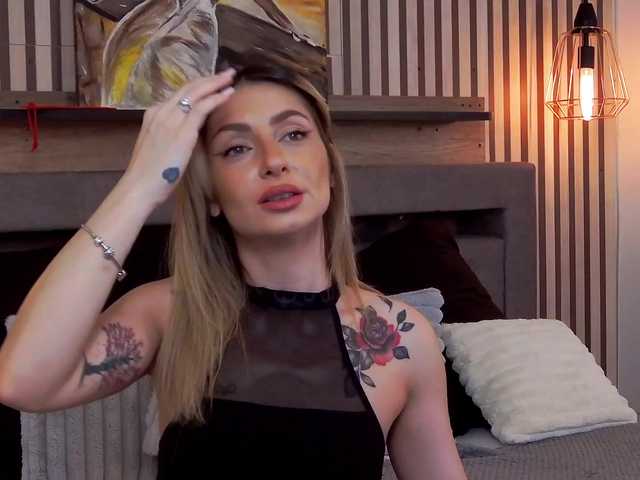 SaraBellas live cam on BongaCams