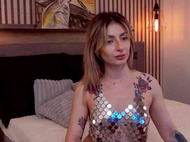 SaraBellas webcam