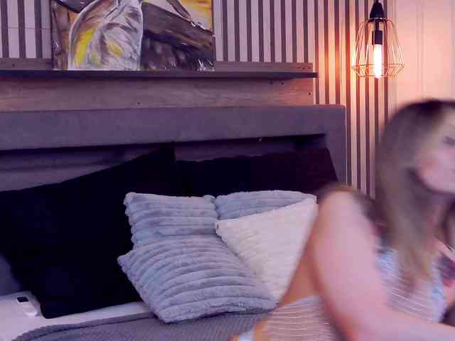 SaraBellas webcam