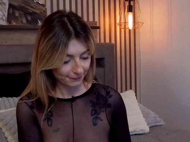 SaraBellas webcam