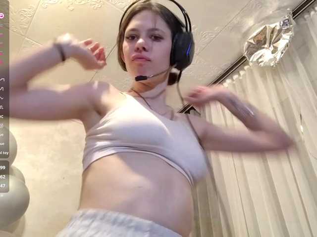 ShelleyPerkes live cam on BongaCams