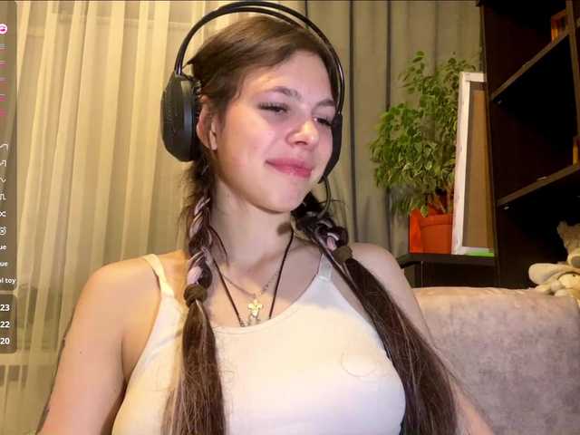 ShelleyPerkes live cam on BongaCams