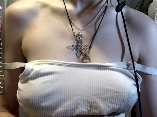 ShelleyPerkes live cam on BongaCams