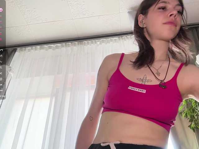ShelleyPerkes live cam on BongaCams