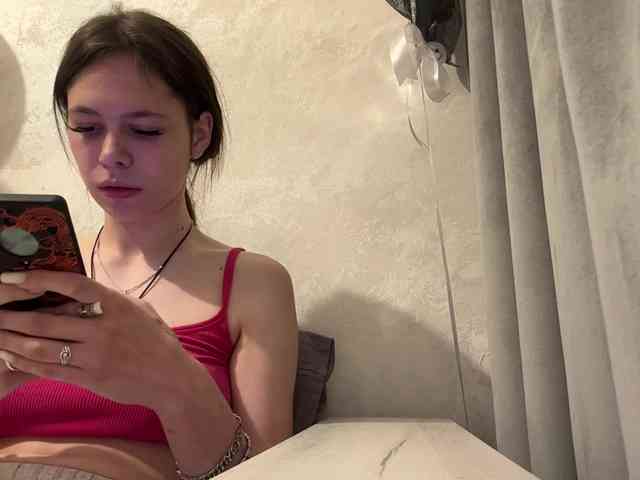ShelleyPerkes webcam