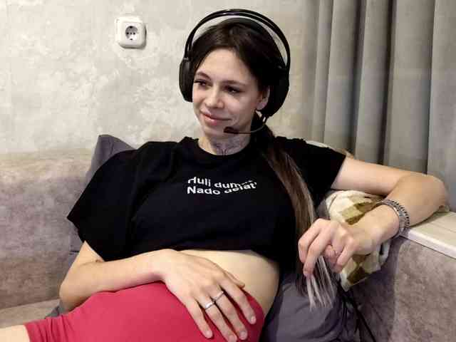 ShelleyPerkes webcam