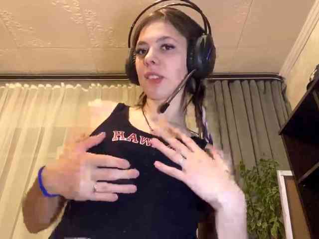 ShelleyPerkes webcam