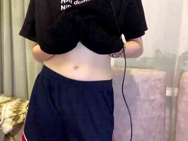 ShelleyPerkes webcam