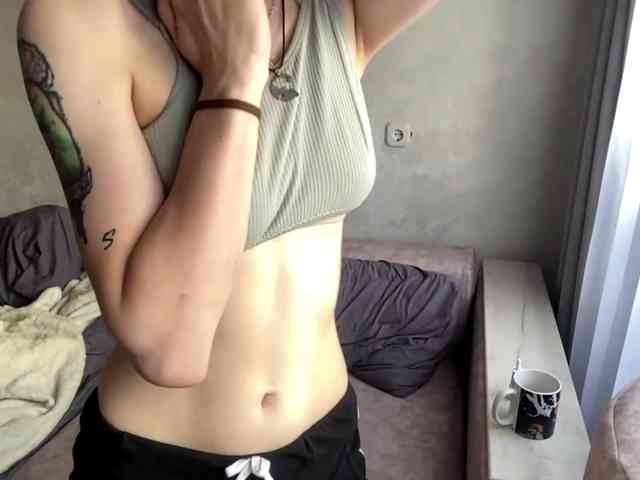 ShelleyPerkes webcam