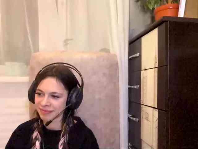 ShelleyPerkes webcam