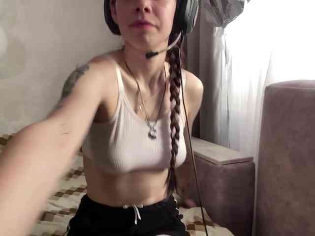 ShelleyPerkes webcam