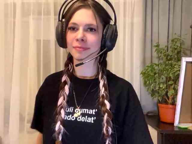 ShelleyPerkes webcam