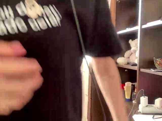 ShelleyPerkes webcam