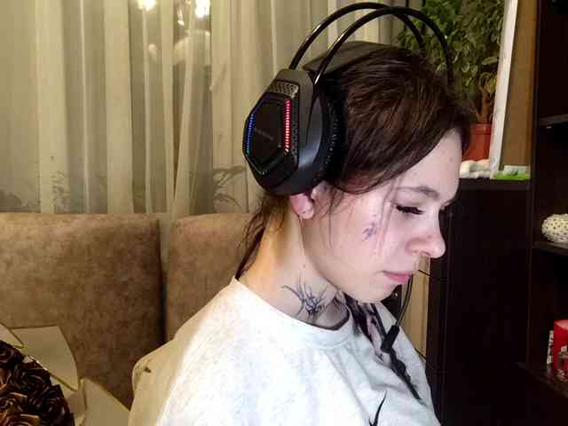 ShelleyPerkes webcam