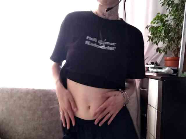 ShelleyPerkes webcam