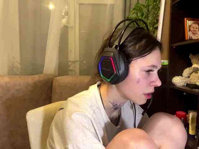 ShelleyPerkes webcam