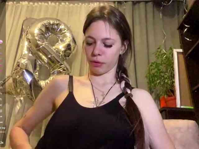 ShelleyPerkes webcam