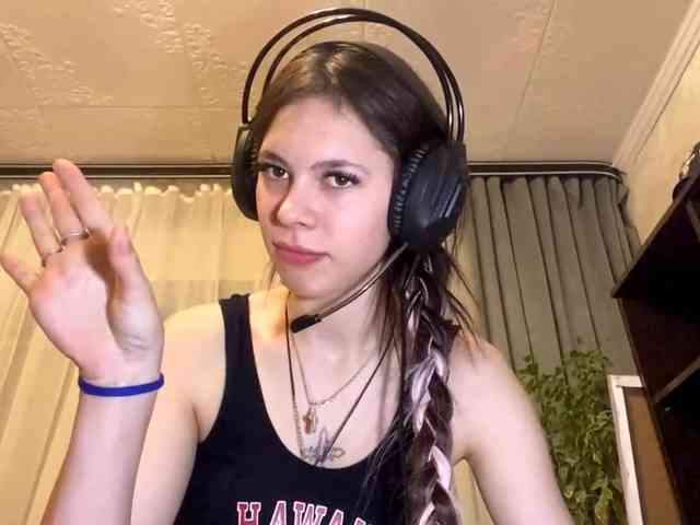 ShelleyPerkes webcam