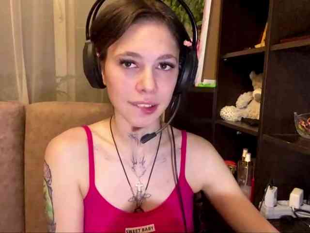 ShelleyPerkes webcam