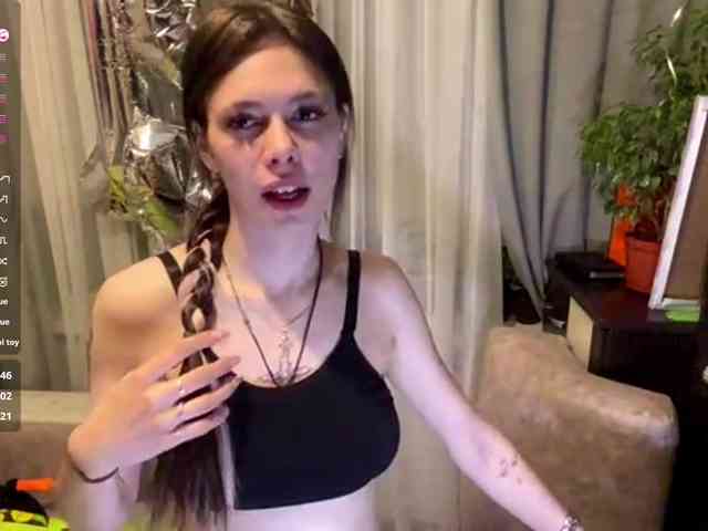 ShelleyPerkes webcam